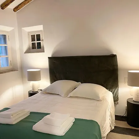 Le Petit Domaine