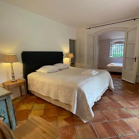 Le Petit Domaine Villa *